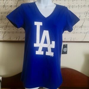 DODGERS 🖤 t shirt, v neck, size small